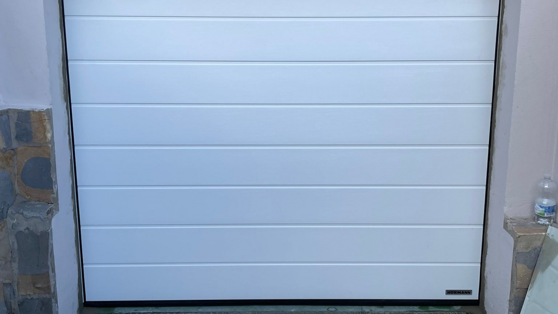 RESIDENCIAL - Puerta seccional automática 4